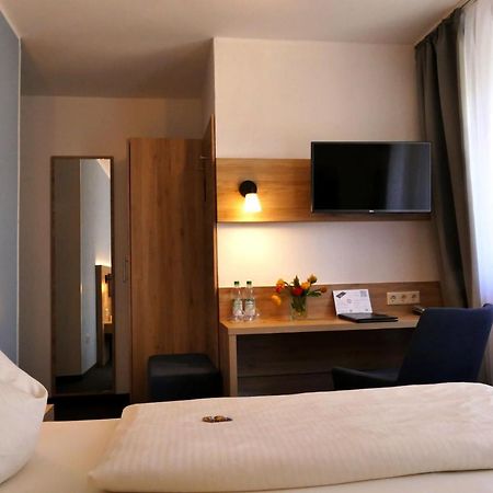 Hasi'S Hotel Grafing Exteriör bild