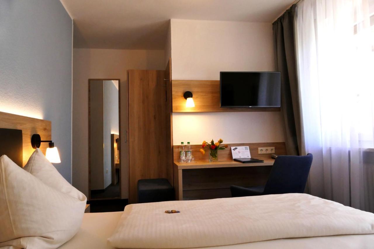 Hasi'S Hotel Grafing Exteriör bild